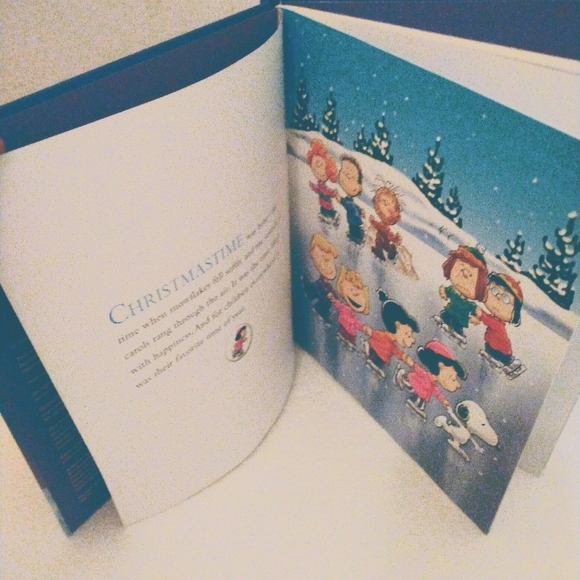 A Charlie Brown Christmas -Hallmark Gift Books NOS. Sold As Is - Picture 7 of 9